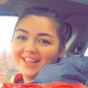 Meet your Posher, Brooke